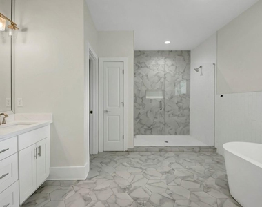 1442 Mercer Ave - Photo Thumbnail 16
