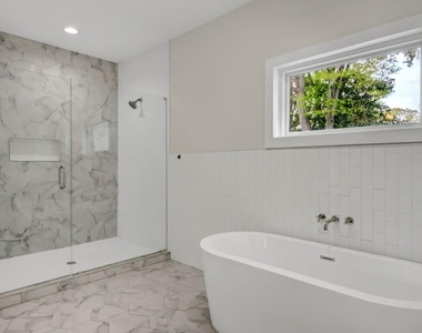 1442 Mercer Ave - Photo Thumbnail 18