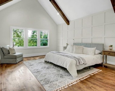1442 Mercer Ave - Photo Thumbnail 14