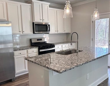 454 Sterling Creek Way - Photo Thumbnail 6