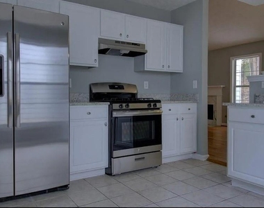 3225 Ennfield Lane - Photo Thumbnail 8