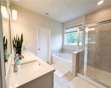 830 Elderberry Court - Photo Thumbnail 14
