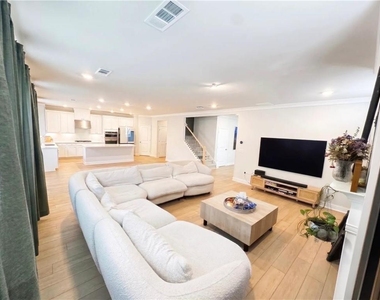830 Elderberry Court - Photo Thumbnail 1
