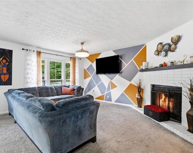 405 King Arthur Court - Photo Thumbnail 1
