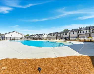 1905 Westwind Street - Photo Thumbnail 18