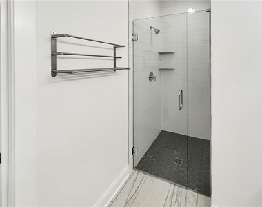 403 Burgundy Way - Photo Thumbnail 24