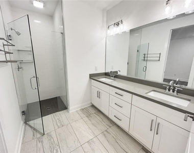 403 Burgundy Way - Photo Thumbnail 22
