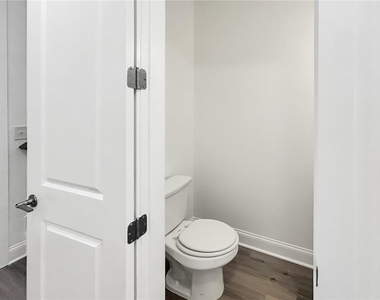 403 Burgundy Way - Photo Thumbnail 25