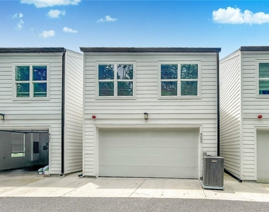 403 Burgundy Way - Photo Thumbnail 38