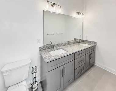 403 Burgundy Way - Photo Thumbnail 35