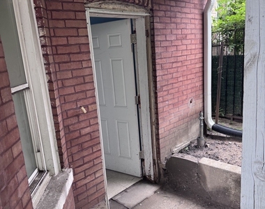 3717 W Dickens Avenue - Photo Thumbnail 2