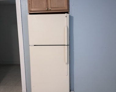3717 W Dickens Avenue - Photo Thumbnail 7