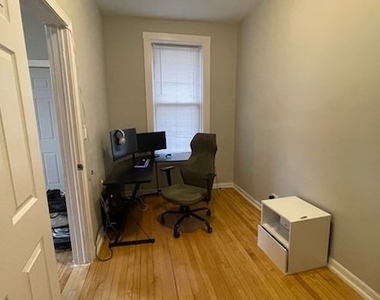 1706 W 17th Street - Photo Thumbnail 11