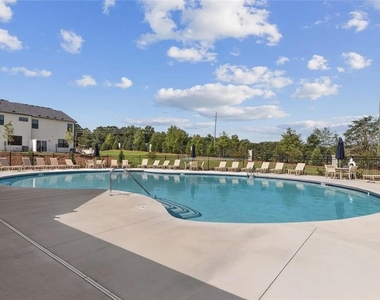 7436 Quinn Place - Photo Thumbnail 18