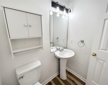 2945 Georgian Manor Drive - Photo Thumbnail 16