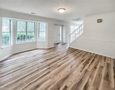 2945 Georgian Manor Drive - Photo Thumbnail 14