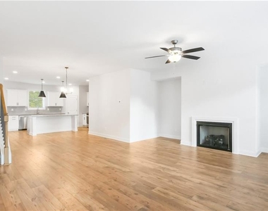 1274 Ainsworth Alley - Photo Thumbnail 5