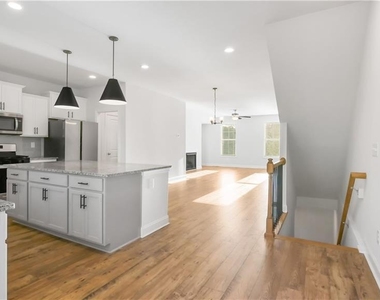 1274 Ainsworth Alley - Photo Thumbnail 8