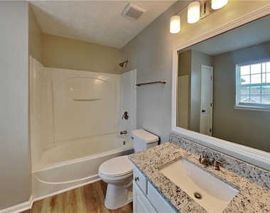 76 Arrowhead Drive - Photo Thumbnail 13