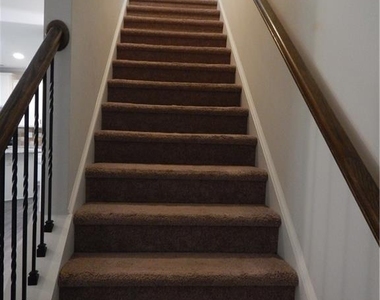 720 Country Ridge Drive - Photo Thumbnail 8