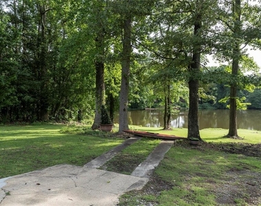 2560 Piney Wood Lane - Photo Thumbnail 2