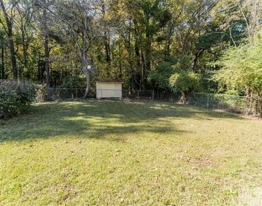547 Sw Westmeath Drive Sw - Photo Thumbnail 25