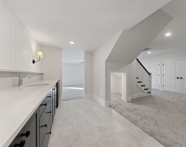 1121 Pin Oak Drive - Photo Thumbnail 20