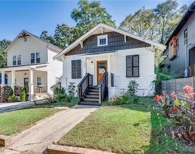 244 Laurel Avenue Sw - Photo Thumbnail 3