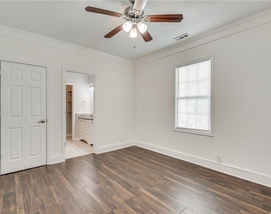 244 Laurel Avenue Sw - Photo Thumbnail 9