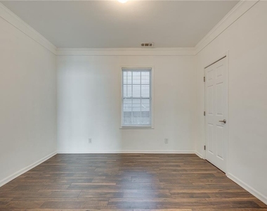 244 Laurel Avenue Sw - Photo Thumbnail 18