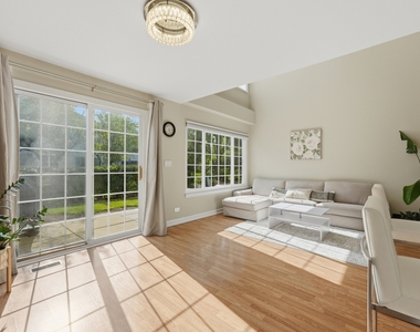 935 Concord Court - Photo Thumbnail 5