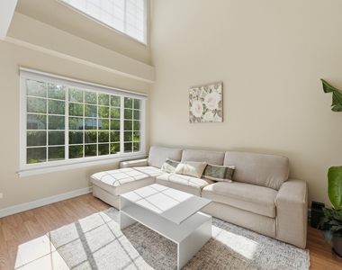 935 Concord Court - Photo Thumbnail 7