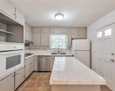 1728 Springer Street Nw - Photo Thumbnail 5