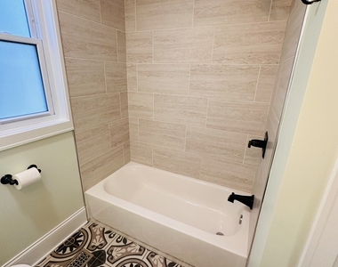8133 Laramie Avenue - Photo Thumbnail 7
