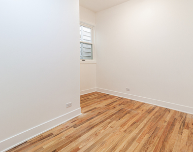 1742 N California Avenue - Photo Thumbnail 21