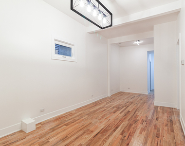 1742 N California Avenue - Photo Thumbnail 13