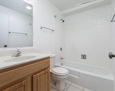 5740 East Avenue - Photo Thumbnail 3