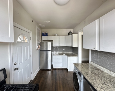 312 Lee Street - Photo Thumbnail 1