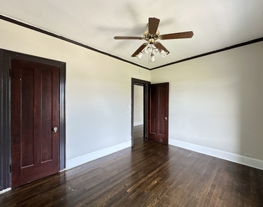 312 Lee Street - Photo Thumbnail 17