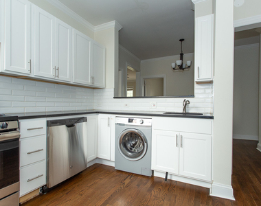 314 Lee Street - Photo Thumbnail 3