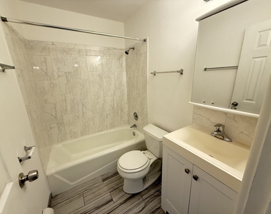 3001 Thatcher Avenue - Photo Thumbnail 10