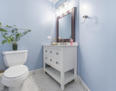25821 S Willow Creek Lane - Photo Thumbnail 11