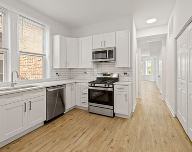 1349 W Taylor Street - Photo Thumbnail 2