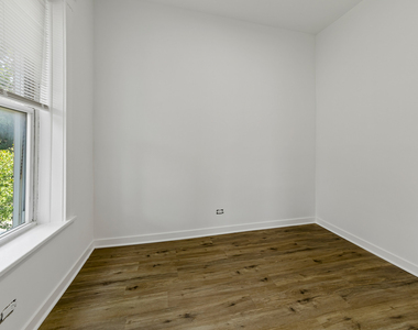 1349 W Taylor Street - Photo Thumbnail 13