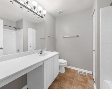 831 Genesee Drive - Photo Thumbnail 8