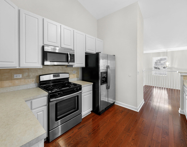 831 Genesee Drive - Photo Thumbnail 3