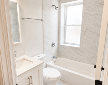 1439 E 66th Place - Photo Thumbnail 7