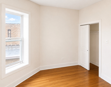 1439 E 66th Place - Photo Thumbnail 5