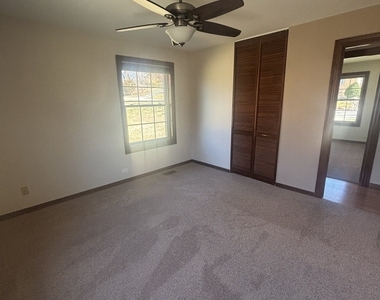 7718 Butternut Court - Photo Thumbnail 6