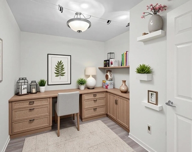 807 Davis Street - Photo Thumbnail 12